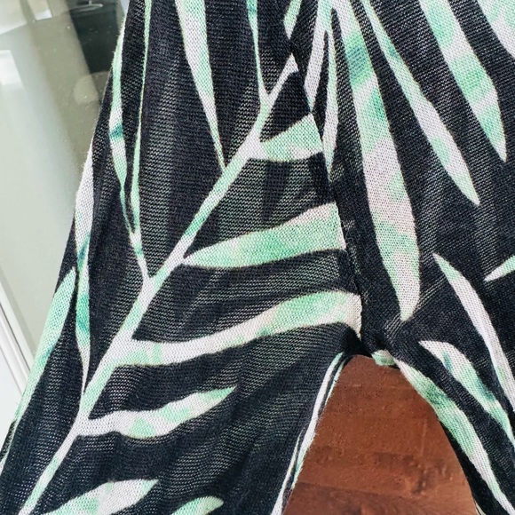 BCBG Stunning Long Sleeve - Picture 2 of 3